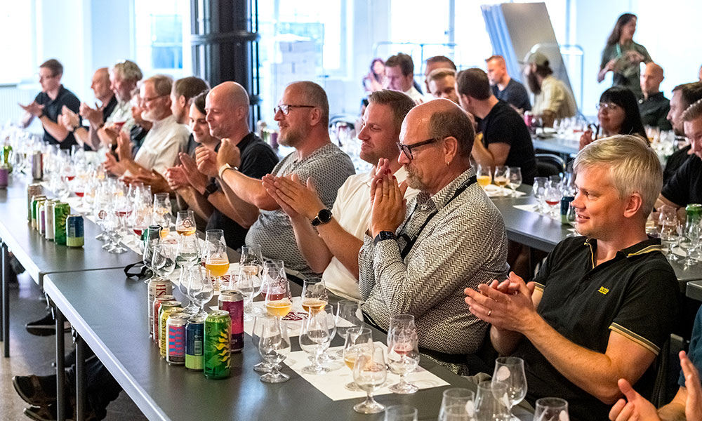 beer tasting participants